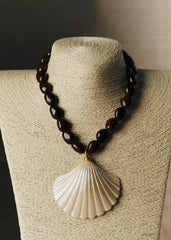Sacha Necklace - Pearlescent Brown