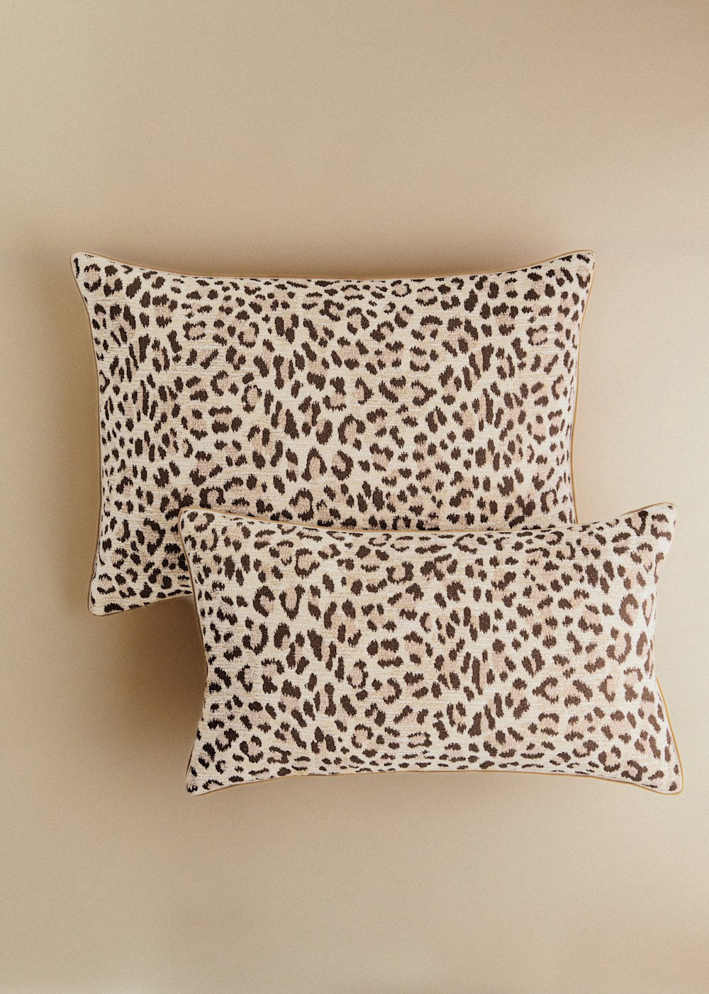 Jacquard Cushion - Small Model - Ecru And Coffee Leopard Print