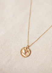 Sara Pendant 9-carat gold - Letters Q to Z - Letter Y