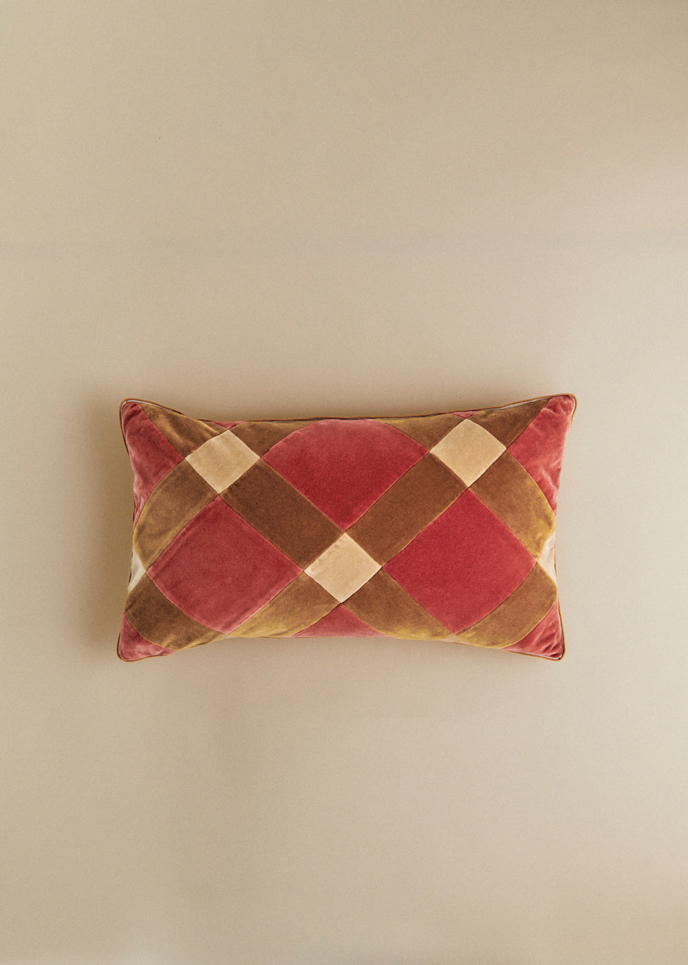 Velvet Patchwork cushion - Small model - Blush And Caramel
