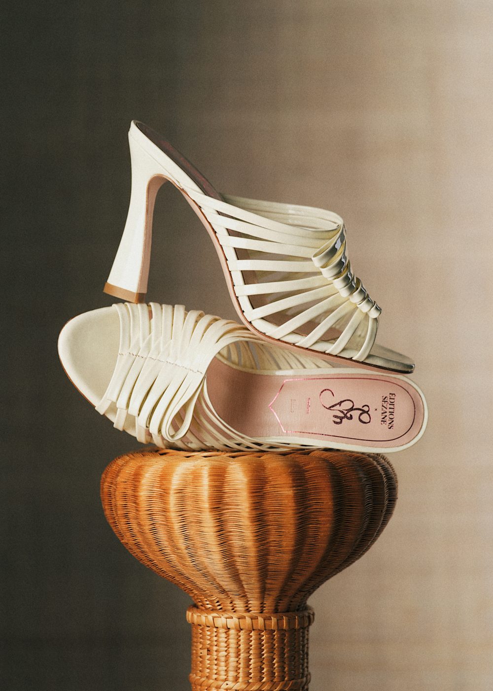 LUCIE Sandals - CFM SOULEIRS x ÉDITIONS SÉZANE - Patent Cream
