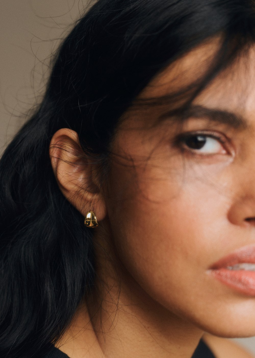Anae Earrings - Gold
