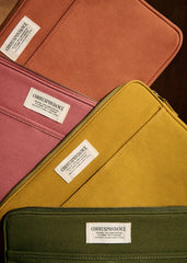 Laptop case - Gold