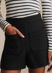 Leonis Shorts - Black