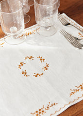 Placemat - Primavera Embroidered - Ecru And Caramel