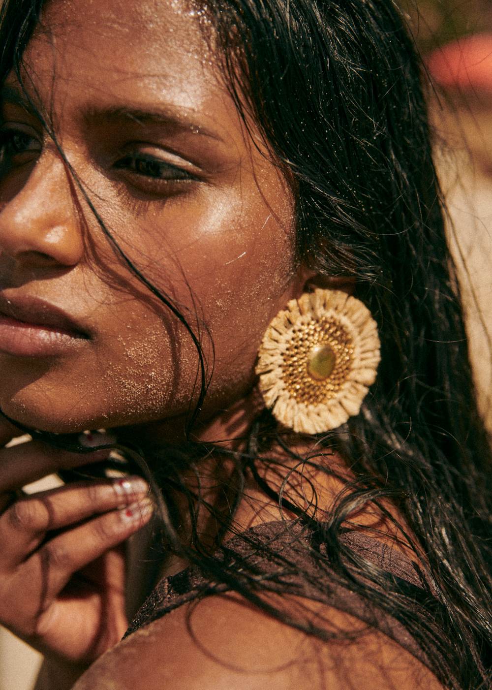 Amy Earrings - Natural
