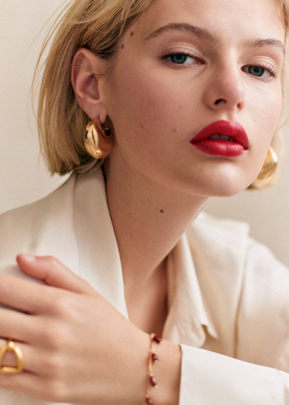 Esteban Hoops - Gold