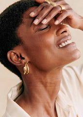 Theresa Hoops - Gold