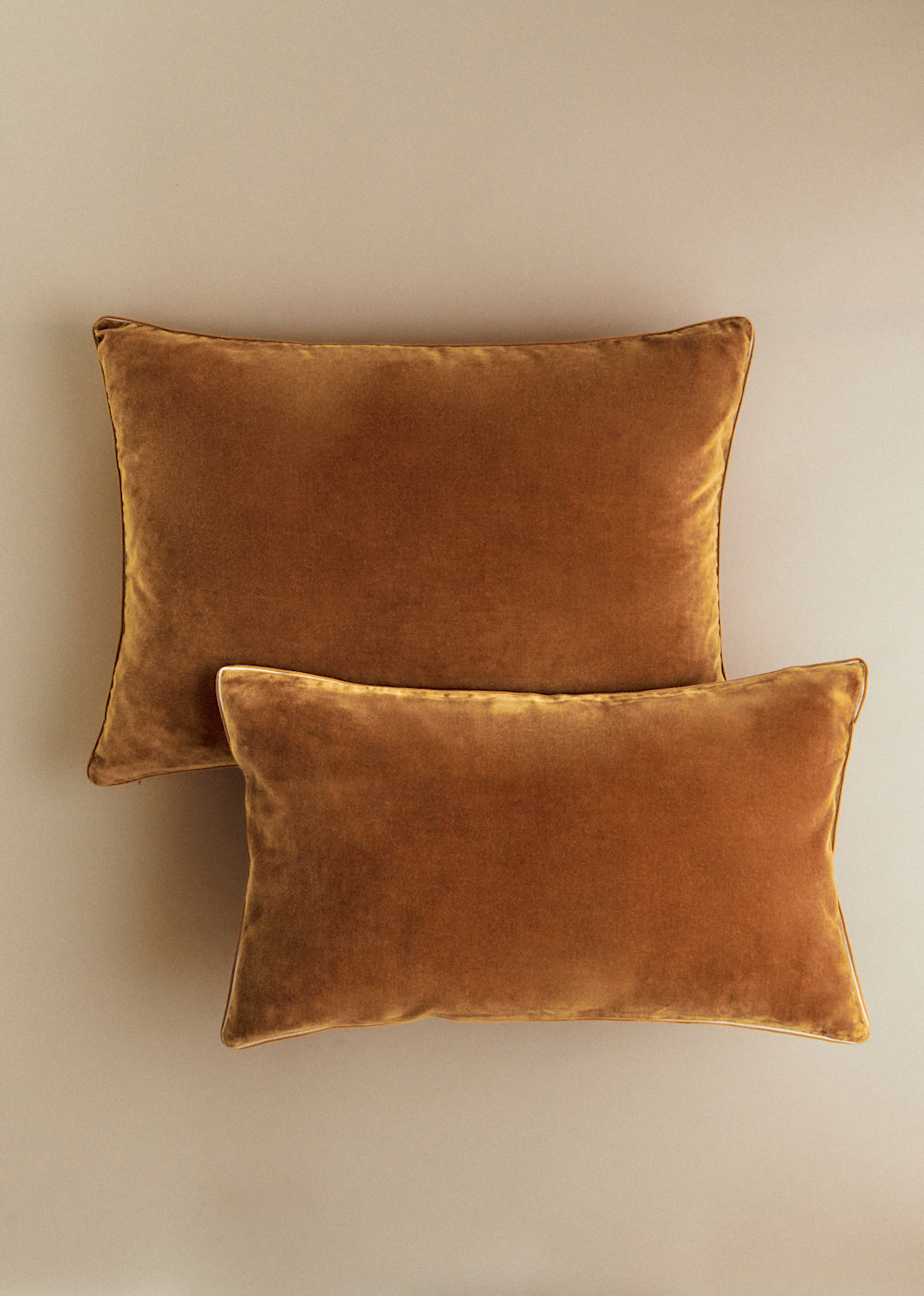Velvet Edition Cushion - Small Model - Caramel