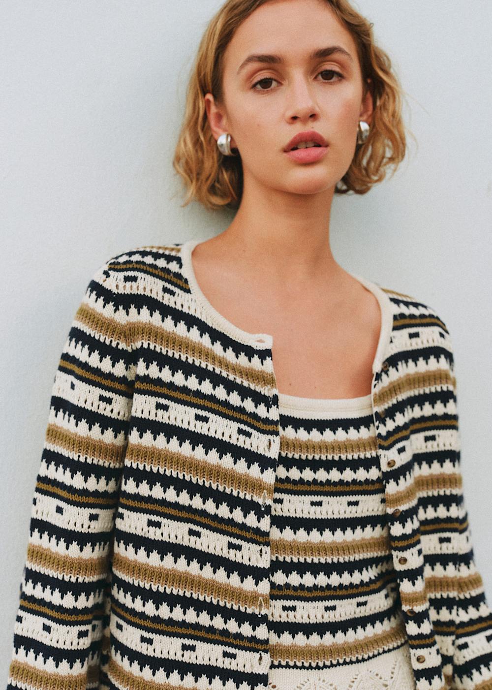 Mara Cardigan - Ecru Navy