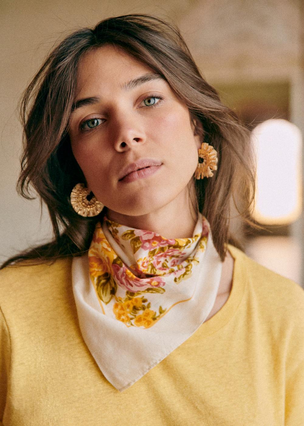 Gaston Scarf - Flowers