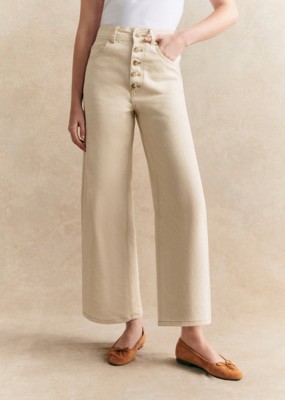 Le Crop Buttoned - Mottled Ecru