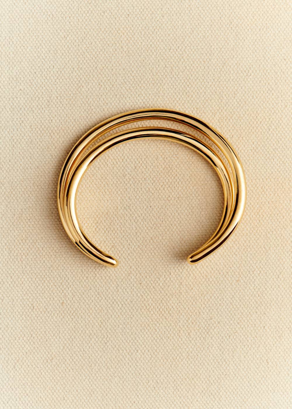 Chiara Wrist Cuff Bracelet - Gold