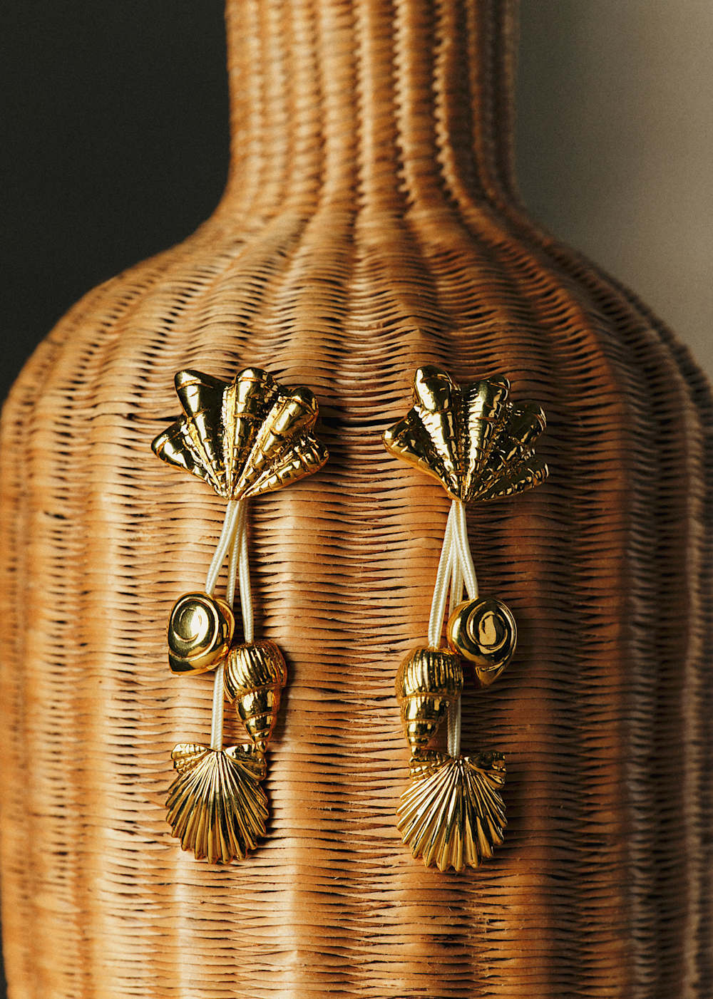 Ezra Earrings - Gold Ecru