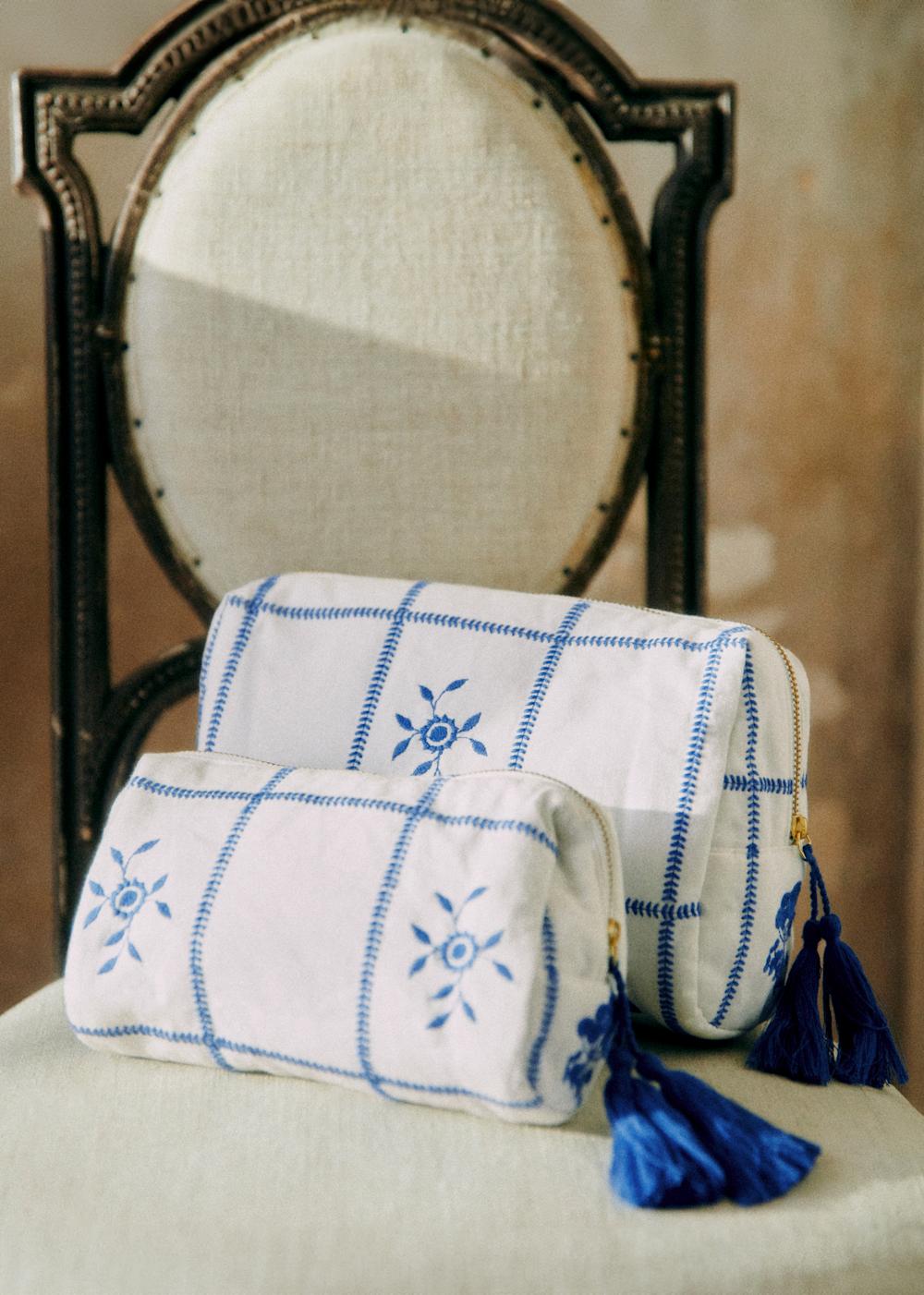 Make-up Bag - Blue Embroidery With Ecru Background