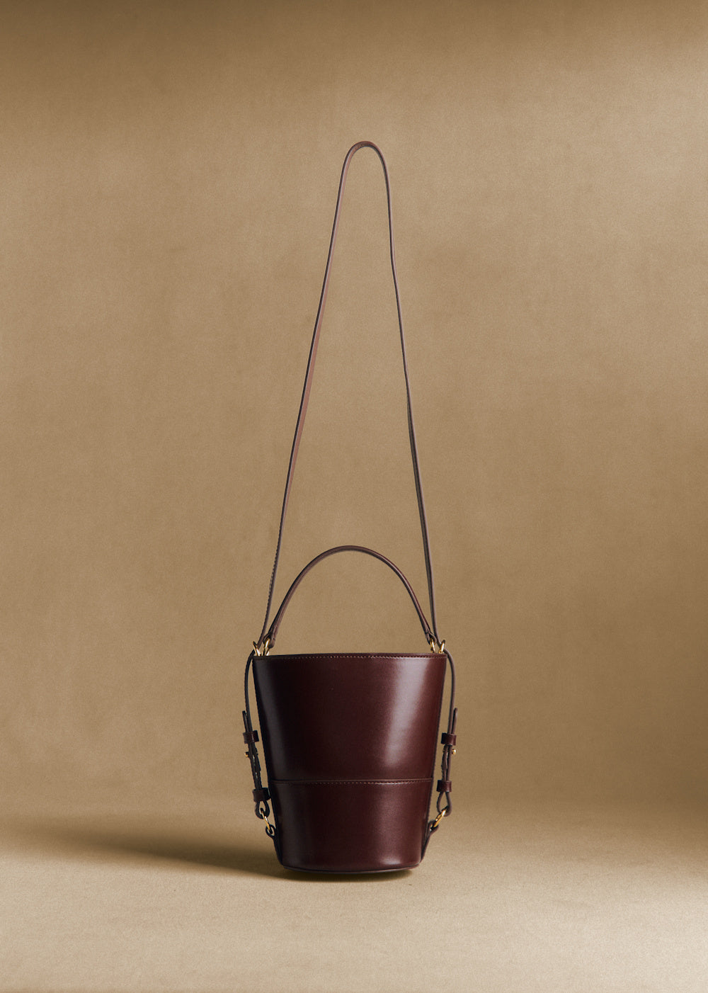Mini Gary Bucket - Glossy Chocolate