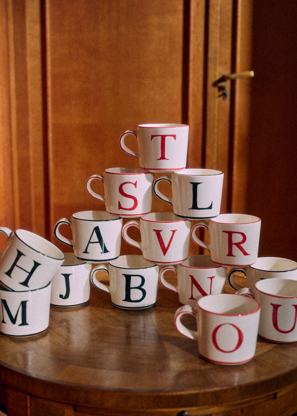 Tempo Mug - Letter A Red