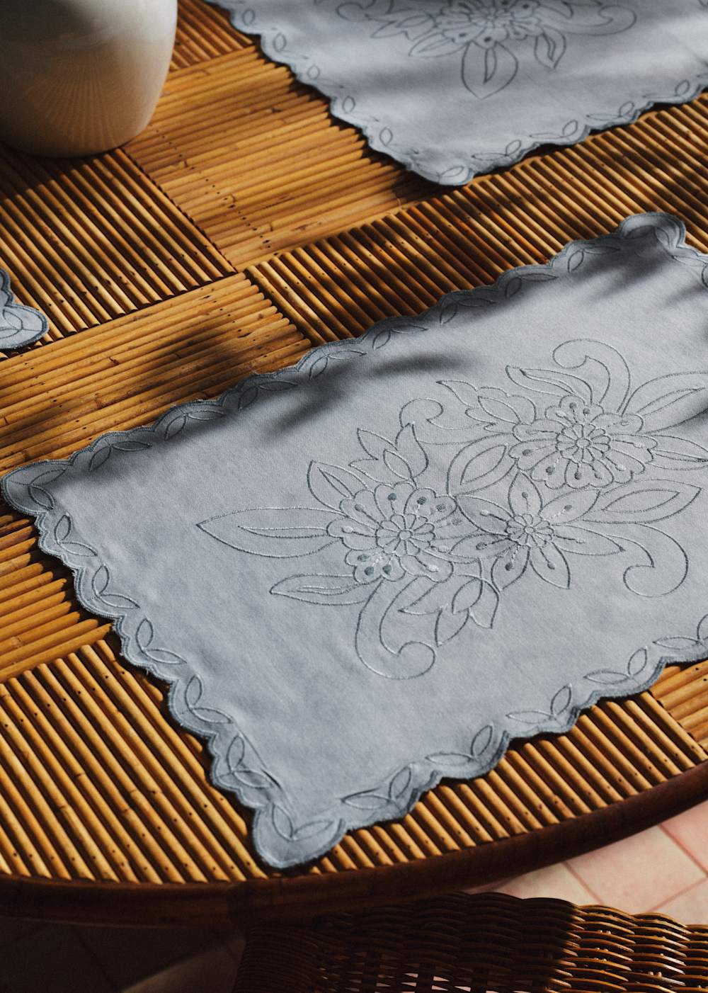 Placemat - Primavera Embroidered - Sunday In The Garden Storm Blue