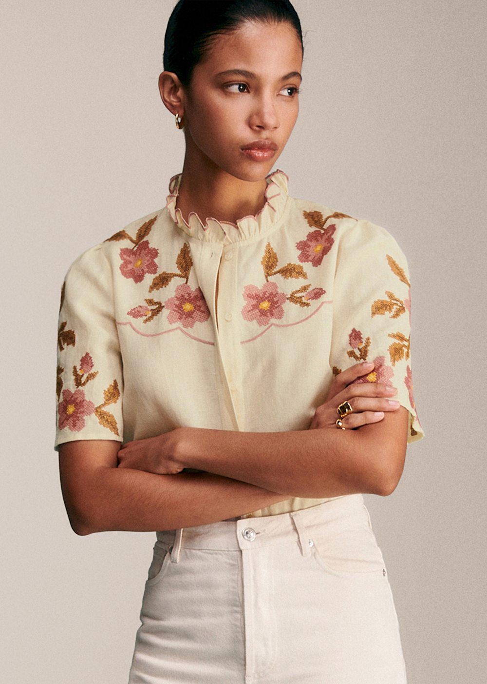 Diane Blouse - Ecru With Contrasting Flower Embroidery Solidarity Creation