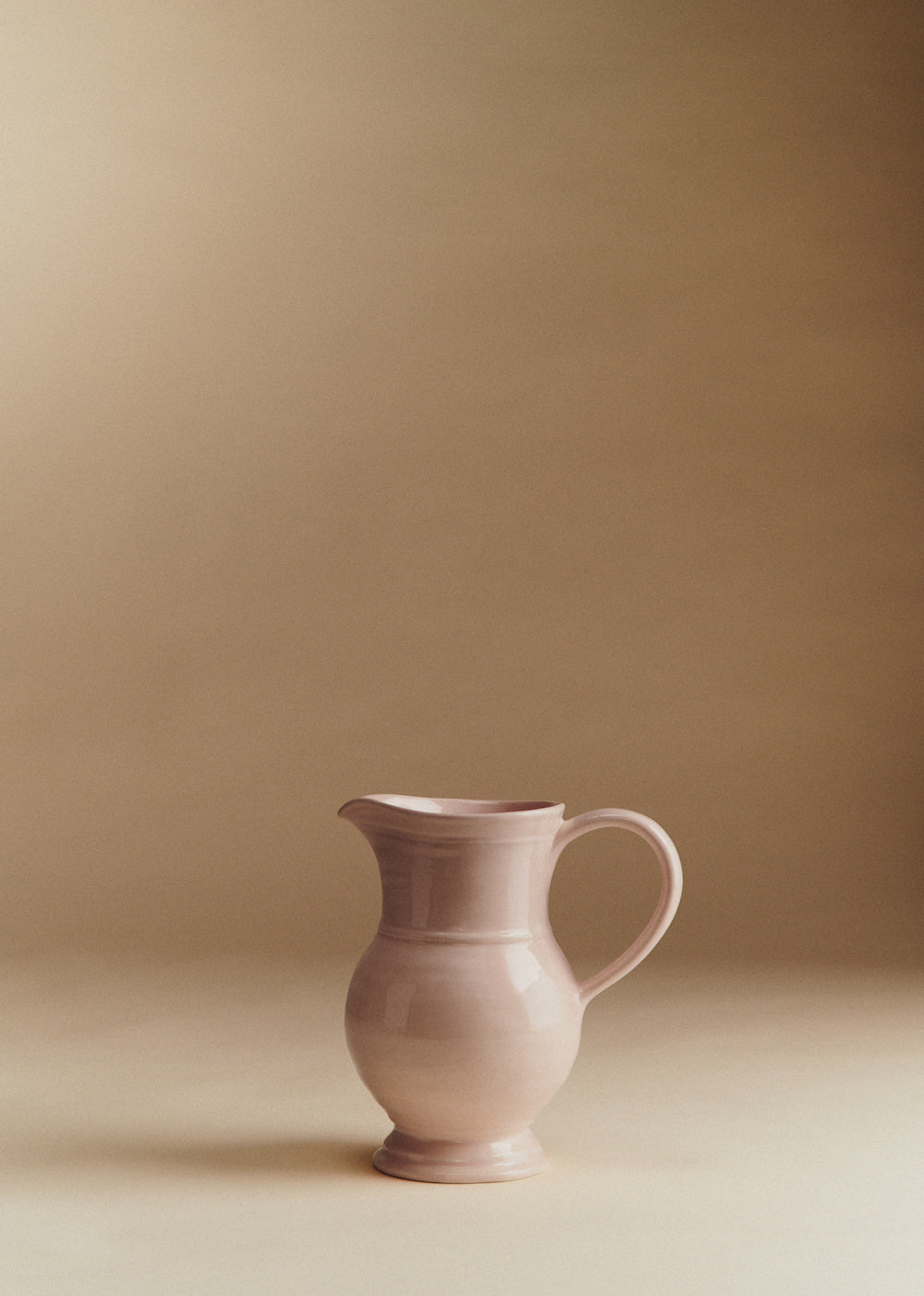 Allegro Jug - Rosy Beige