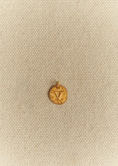 Sara Pendant 9-carat gold - Letters Q to Z - Letter V