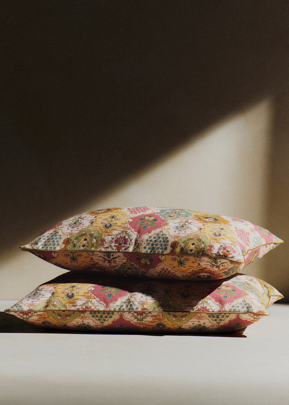 Printed Cushion- Small Model - Scenes
