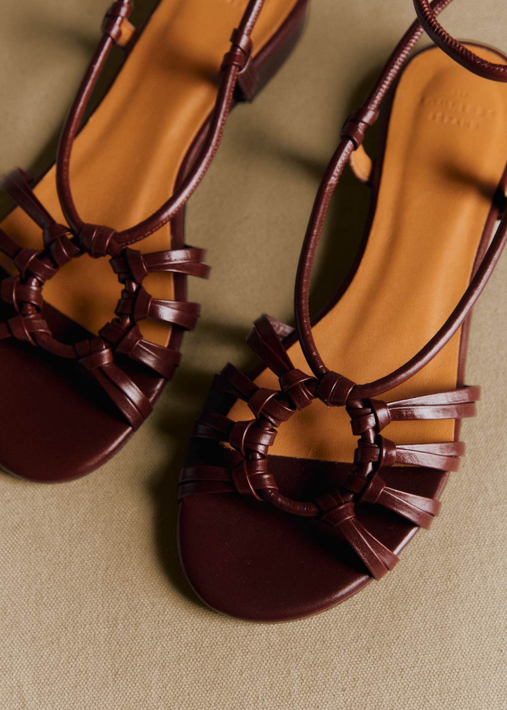 Gloria Low  Sandals - Smooth Chocolate