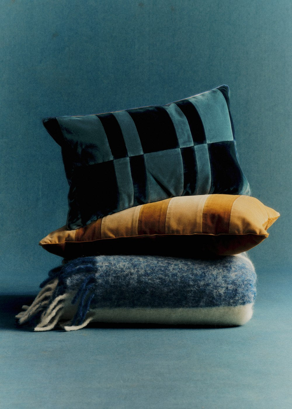 Velvet Patchwork cushion - Small model - Navy And Blue