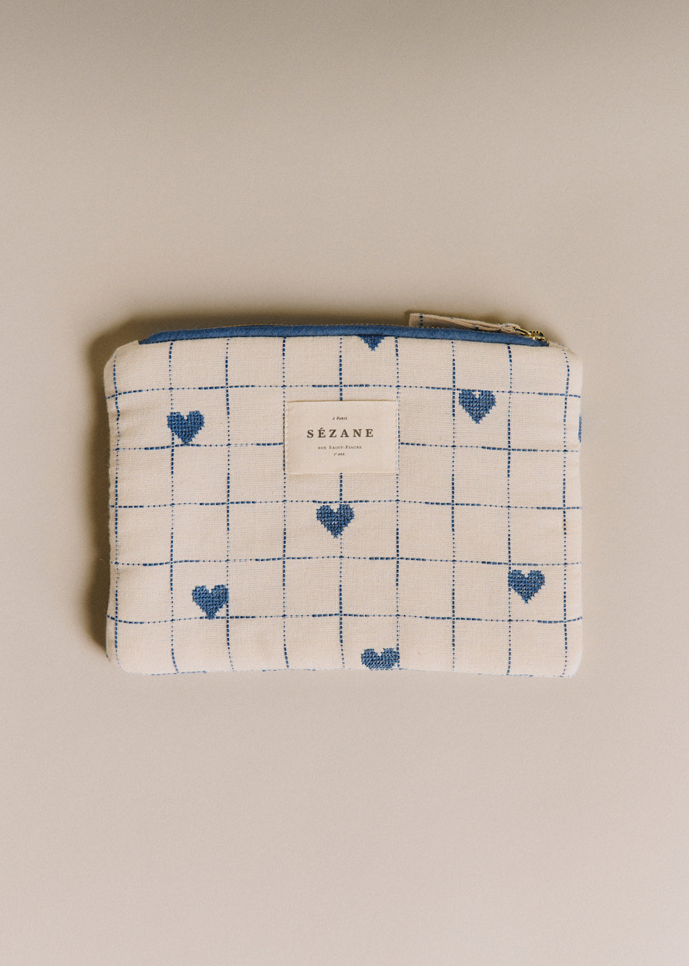 Flat Pouch - Vintage Blue Hearts Embroidery