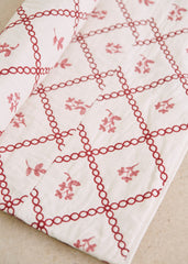 Embroidered quilt - Sézane x Lucia Vergara - Ecru Cross Stitch Bordeaux And Blush